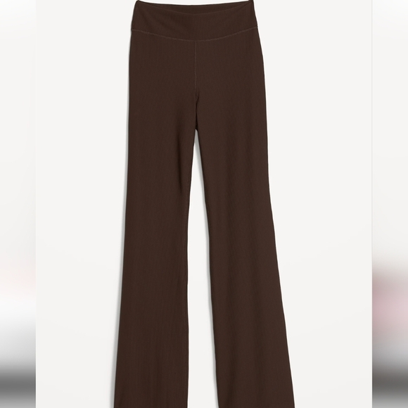 XXL • Old Navy • Extra High-Waisted PowerSoft Rib-Knit Flare Pants - Picture 3 of 3
